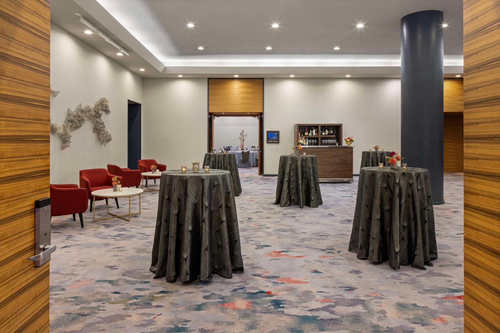 The Lofton Hotel Minneapolis, Tapestry Collection By Hilton Zewnętrze zdjęcie